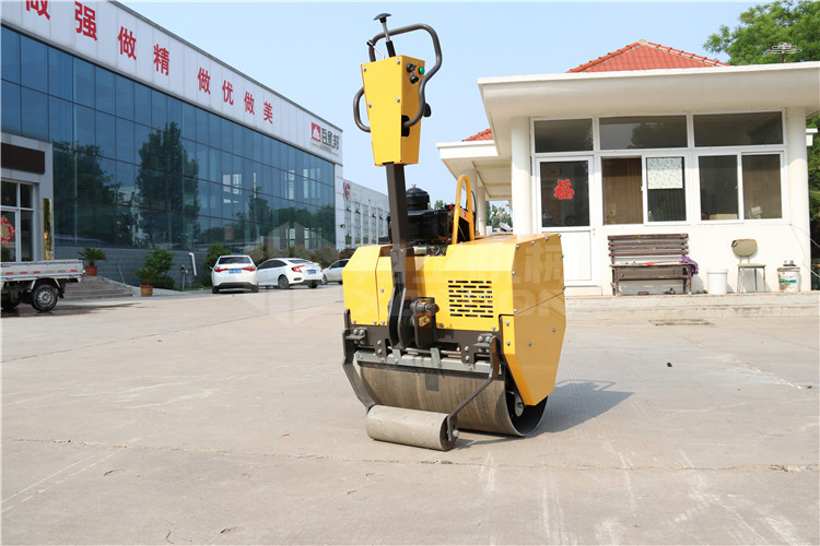 天氣轉(zhuǎn)冷,小型壓路機(jī)為什么會(huì)出現(xiàn)不能啟動(dòng)的情況？